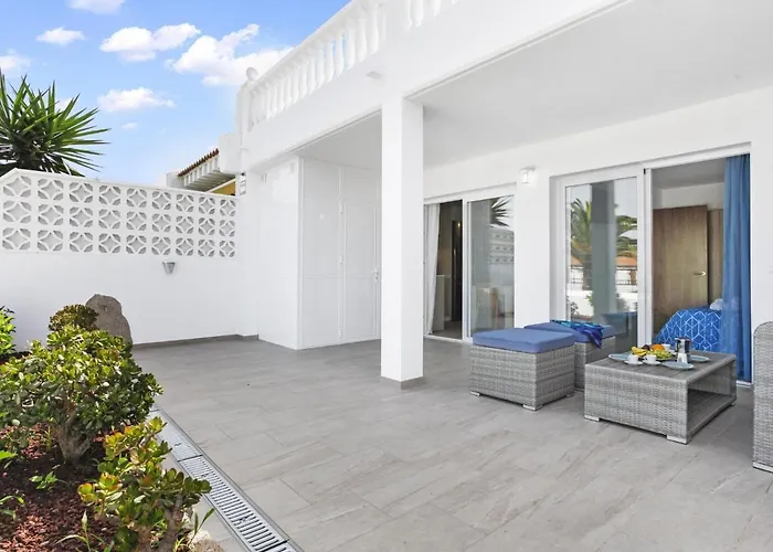 Golden Holidays, Heated Pool, Air Con, Internet, Parking Apartamento